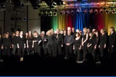 leTourdion und Humble Voices sangen zusammen das französische Lied "Tourdion".